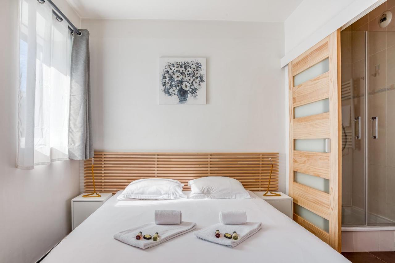 Lyon Confluence - Duplex Au Calme Avec Parking Prive En Option Apartment Exterior photo